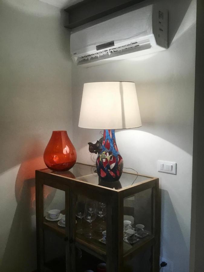 Torre Guinigi Luxury Loft Nel Centro Storico Di Lucca 아파트 외부 사진